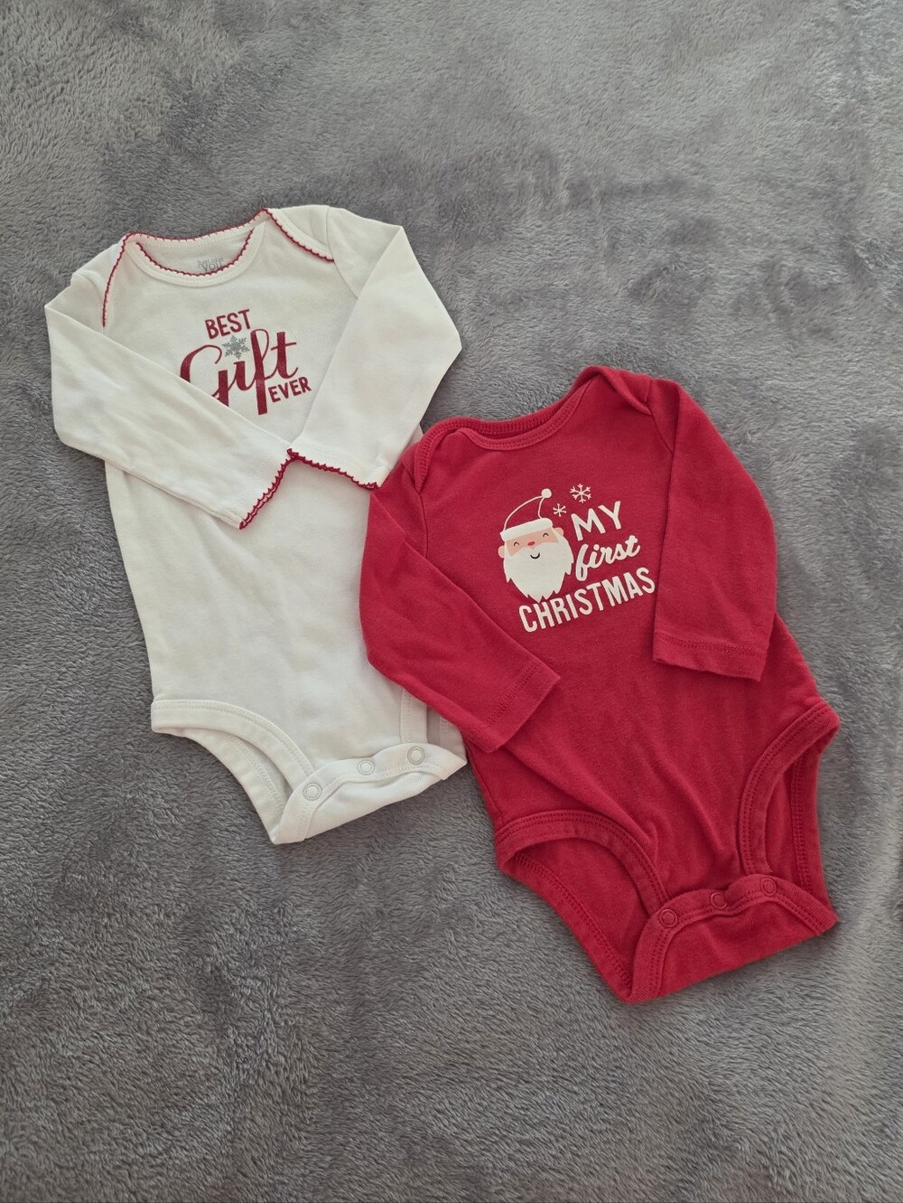 Holiday Baby Bundle - Red and White Christmas Bodysuits. Mixed Sizes From 0-9M